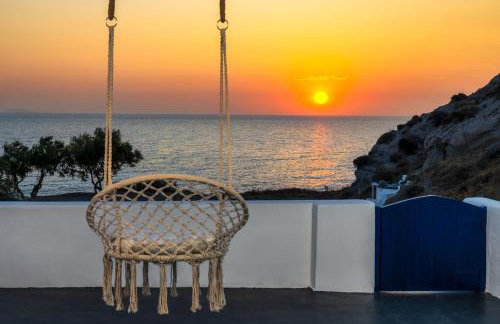 Α Peaceful Seafront Escape in Santorini- Sonus Mare - Foto 2