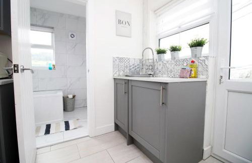 Prospect Cottage Fabulous Home In Stunning Rhondda Valley By STAE-Homes - Foto 17