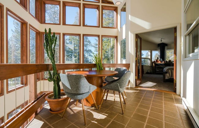 The Atrium Haven Winter Park Cabin Hot Tub - Photo 17