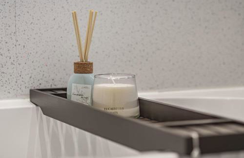 3 Bed Rest Home Middleton M24 Sleeps 8 - Foto 34