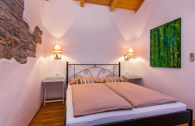 Beautiful Villa Consisting of two Houses With Private Pool, Near Pula and Beach - Foto 6