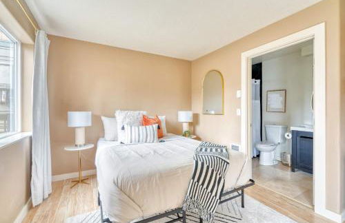 Stay Portland - John's Landing Haven - Studio Near OHSU - Photo 3