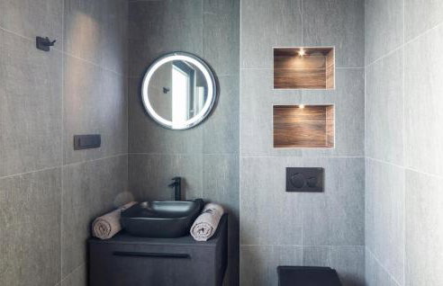 Awesome Home In Jarebinjak - Photo 27