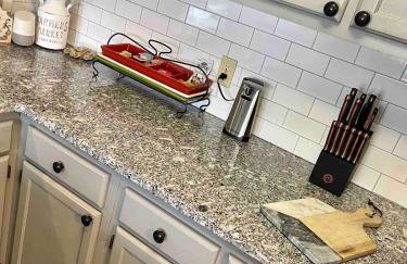 Beechside Breeze Luxury Condo with Pool Hot tub - Foto 34