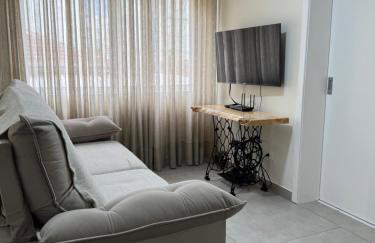 Curitiba Apto 2 dorm com garagem 102 Portão - Foto 12