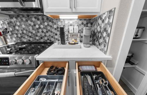 New Temple 3 Bd sleeps 6 ppl quiet street 5 mi to BS&W medical - Professionally managed by Stay Albatross - Foto 28