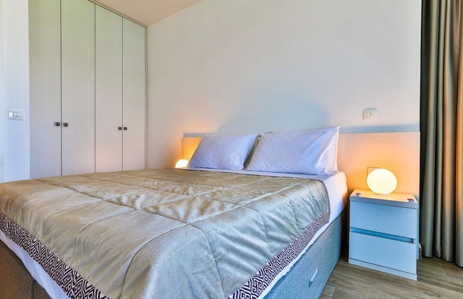 ROYAL GARDENS Apartments - Photo 8