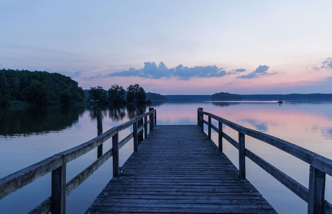 Cozy Holiday Home with Wood Burning Stove near Water - Foto 22
