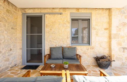 AG Stone Home - Idyllic Beachside Villa in Isthmia - Foto 32