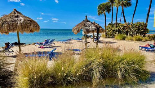 Condo less than 5 min from Airport with Sunset Views - Foto 2