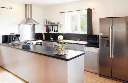 Cozy Home In Orgnac-L'aven With Wifi - Foto 6