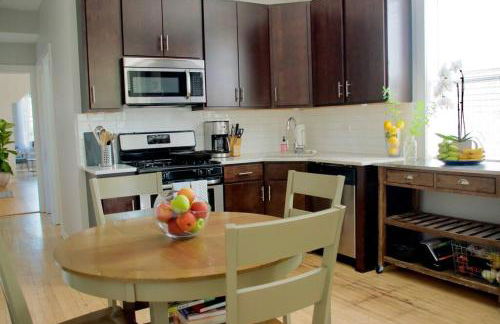 Sunny, Spacious, 3BR 1BA Davlin INN Chicago - Foto 12