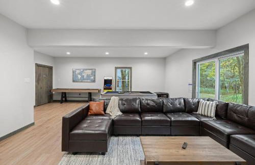 Twin Chalet - 6 BDs Hot Tub Game Area and more - Foto 17