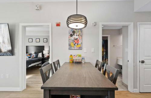 5 Minutes to Disney Free Shuttle King & queen bed - Foto 48