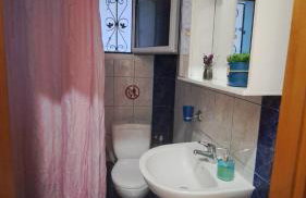 Danis Home - Photo 7