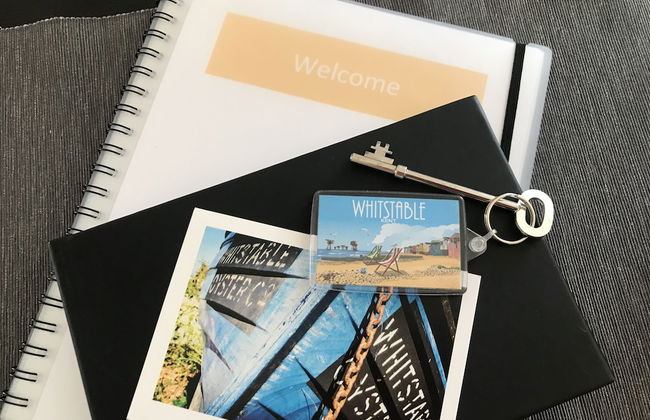 One Bedroom Flat, Sleeps 4, Balcony & Free Parking - Foto 5