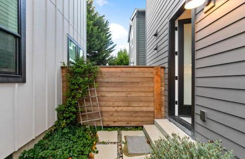 Southside Sanctuary, Modern Comforts - Foto 18