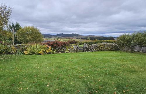 Roe Deer Lodge with Hot Tub - Foto 28