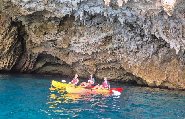 Kayak in Cala Granadella (Jávea) - Photo 2