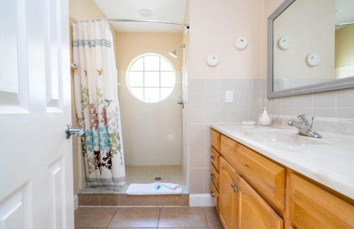 Beautiful, cozy and spacious Retreat near Disney - Foto 10