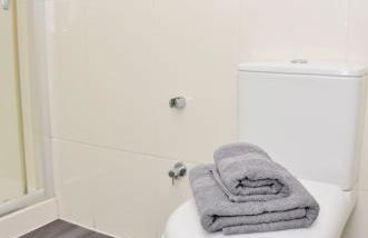 29EW Dreams Unlimited Serviced Accommodation- Staines - Heathrow - Foto 12