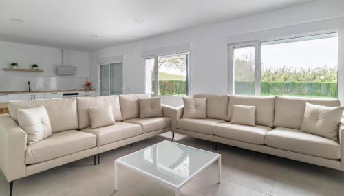 4 Bedroom Lovely Home In Villamartin - Foto 4