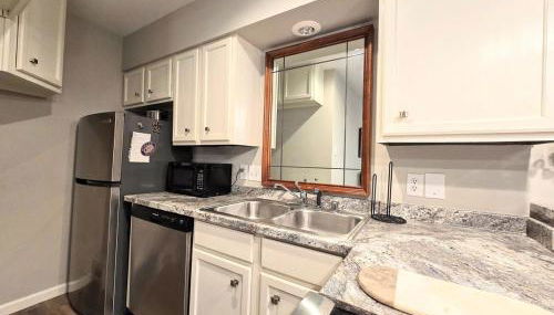 Serene Lakefront Retreat - Foto 4