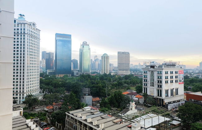 Homey & Vintage 2BR @ Sudirman Park Apartment - Photo 29