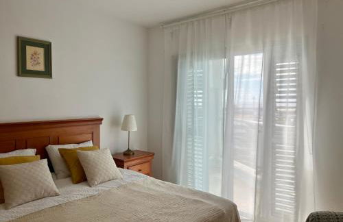 Blue Port House - Photo 2