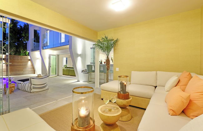 Clifton YOLO Spaces – Clifton Private Beach Villa - Foto 21