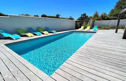 Superbe villa entièrement rénovée avec piscine à proximité de la plage - Foto 1