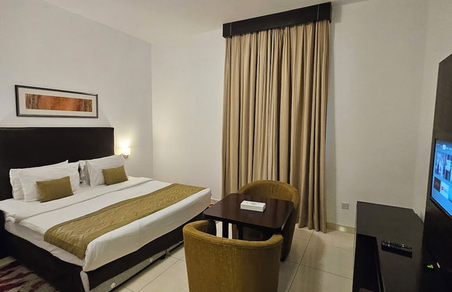 Tulip Creek Hotel Apartments - Photo 22