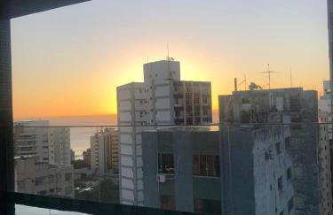 Moderno AP no Porto da Barra - Praia, Conforto e Praticidade - Foto 8
