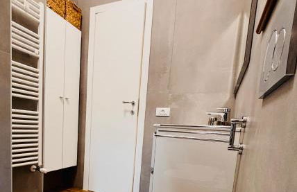 modern renovated home near city center & transit - Photo 38