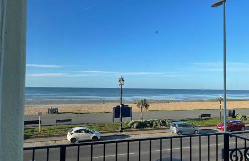 Seaview flat with balcony, spacious 2 bedroom - Foto 21