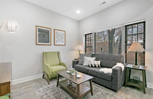 Relaxing 3BR Apt with King Beds & Washer - Lawndale 1 & 2 rep - Foto 1