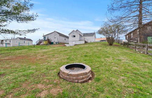 Creekside Stay | Peaceful Cottage | Elkhorn - Foto 49