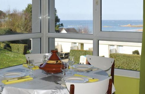 Stunning Apartment In Trevou Treguignec - Foto 3