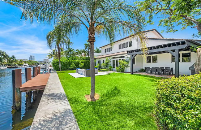 Amazing 7 BR Villa With Heated Pool Near the Beach - Foto 18