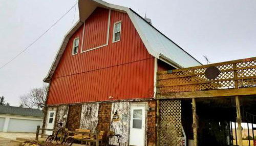 Rustic Barn Rental for a Rural Vacation near Des Moines, Iowa - Photo 5