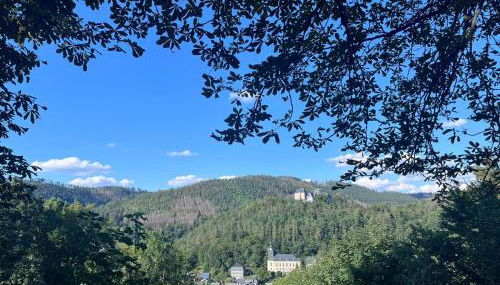 Gemütliche Ferienwohnung in Leutenberg - Foto 2