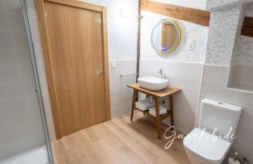 Ganekobide - Foto 18