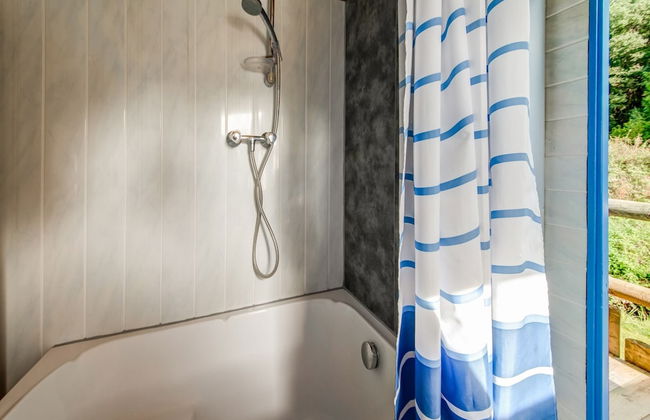 Holiday Home in Houffalize With Terrace - Photo 17