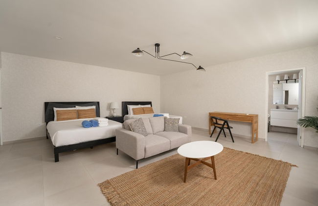 Beachfront Villa w Pool Sleeps 16 Dining Tub - Foto 40