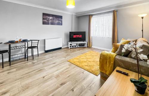 Stylish Apartment Near Heathrow, Skyline Views - Foto 1