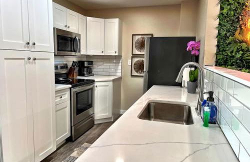 NEW: Tulum Oasis in Denver w/ Hot Tub & Games - Foto 22