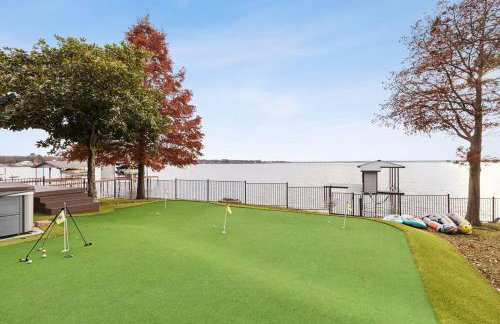 Lone Star Lake Cottage-NEW Trex Deck, boat dock - Foto 7