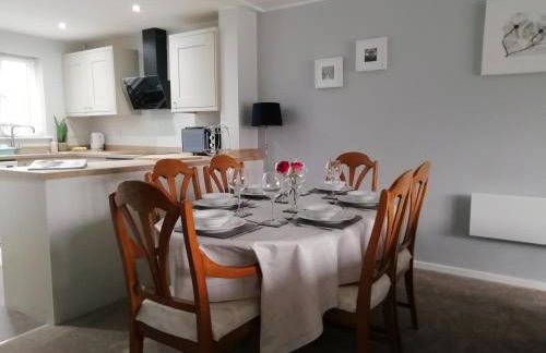 Lovely Lakeside lodge for families and friends - Foto 11