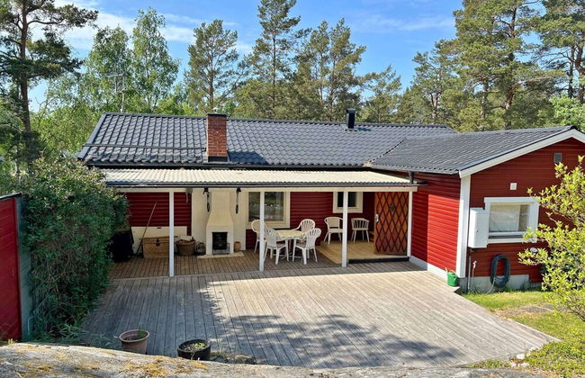6 Person Holiday Home in Djurhamn - Photo 31