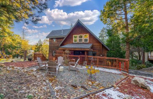 Hot Tub-EV-Kid Friendly-Arcade Game-BBQ-Fire Pit - Photo 1